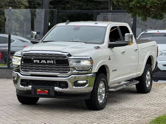RAM 2500 6.7 I6 TURBO DIESEL LARAMIE CD 4X4 AUTOMÁTICO